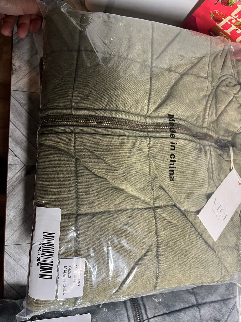 Vici Olive Green Quilted Bomber Jacket - Picture 3 of 3